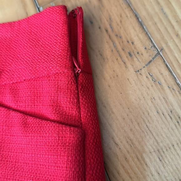 Ann Taylor Loft lined red skirt with side zipper - Picture 3 of 5